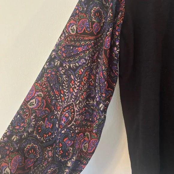 Anthropologie Maybelle Tied Sleeve Top by Akemi + Kin - Picture 6 of 10